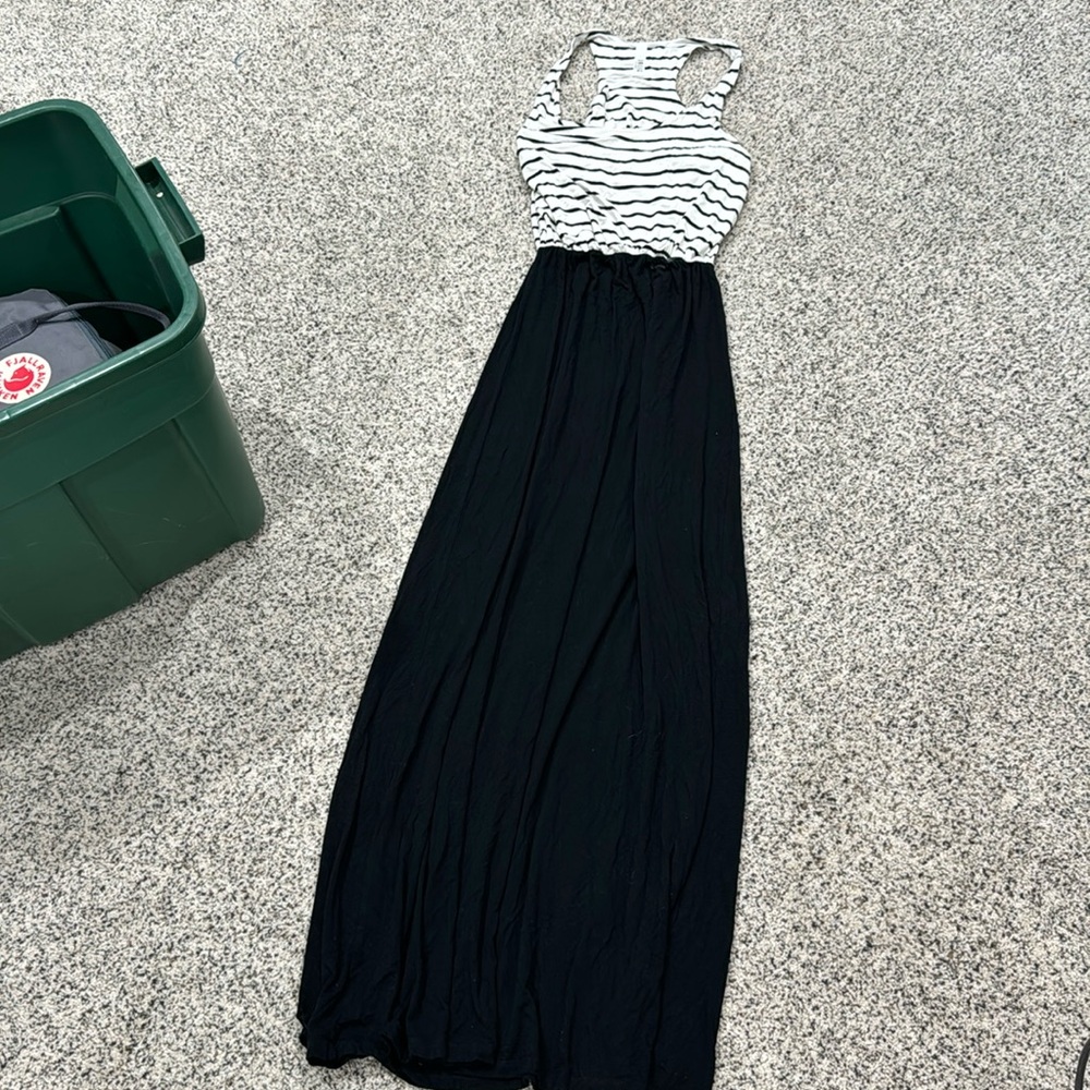 Jolie striped maxi dress